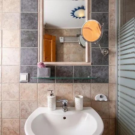 Casa Sarina By Interhome Nyaraló *